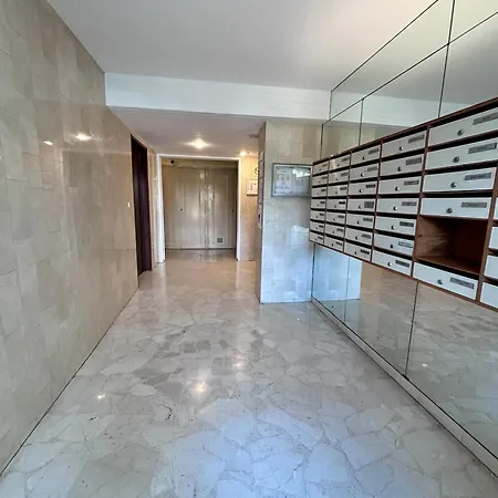 Apartment Rdj Calme Proche Antibes